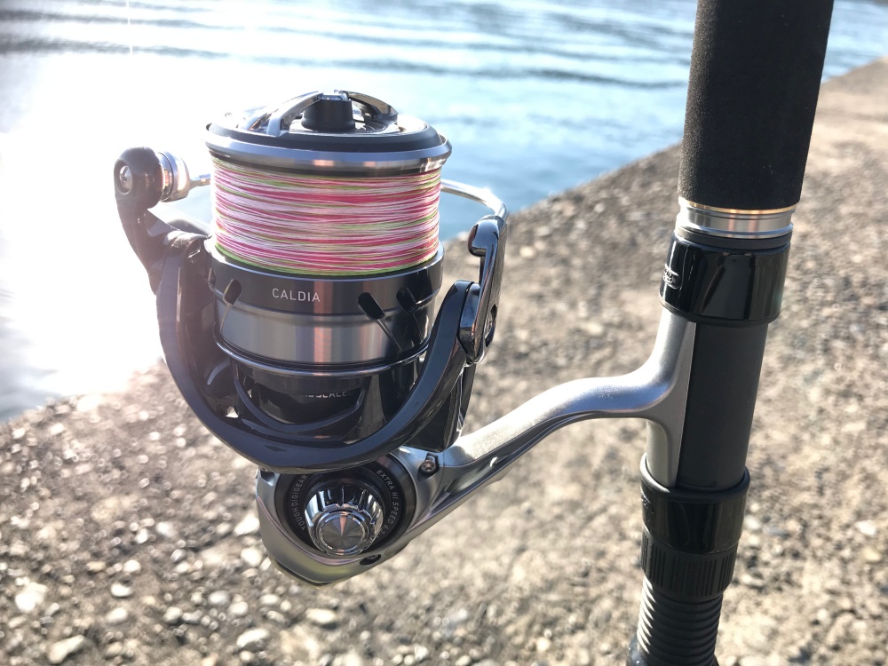 ショアジギングのPEラインの撚り数は？